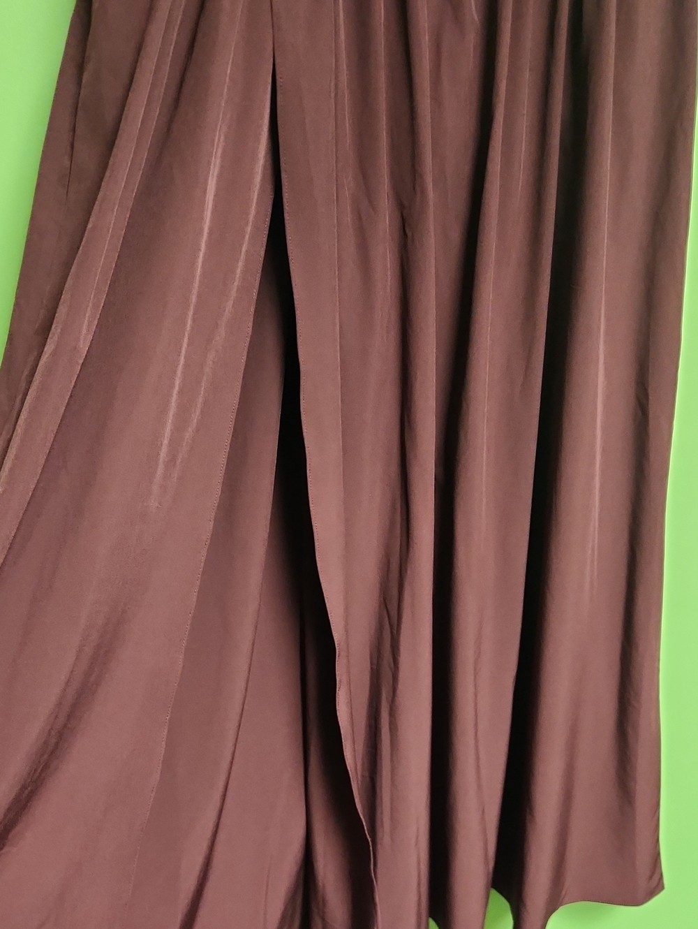 Halara Breezeful Skirt With Side Split - Picture 2 of 3